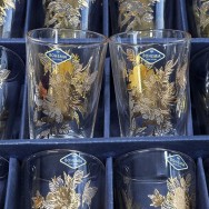 SET DE 12 VERRES À THÉ DORÉE